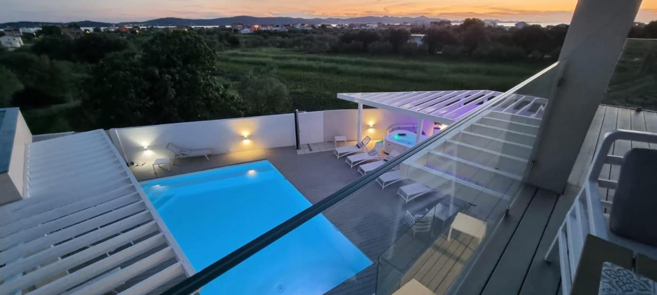 ביבינייה Lalic Gallery Villa חדר תמונה